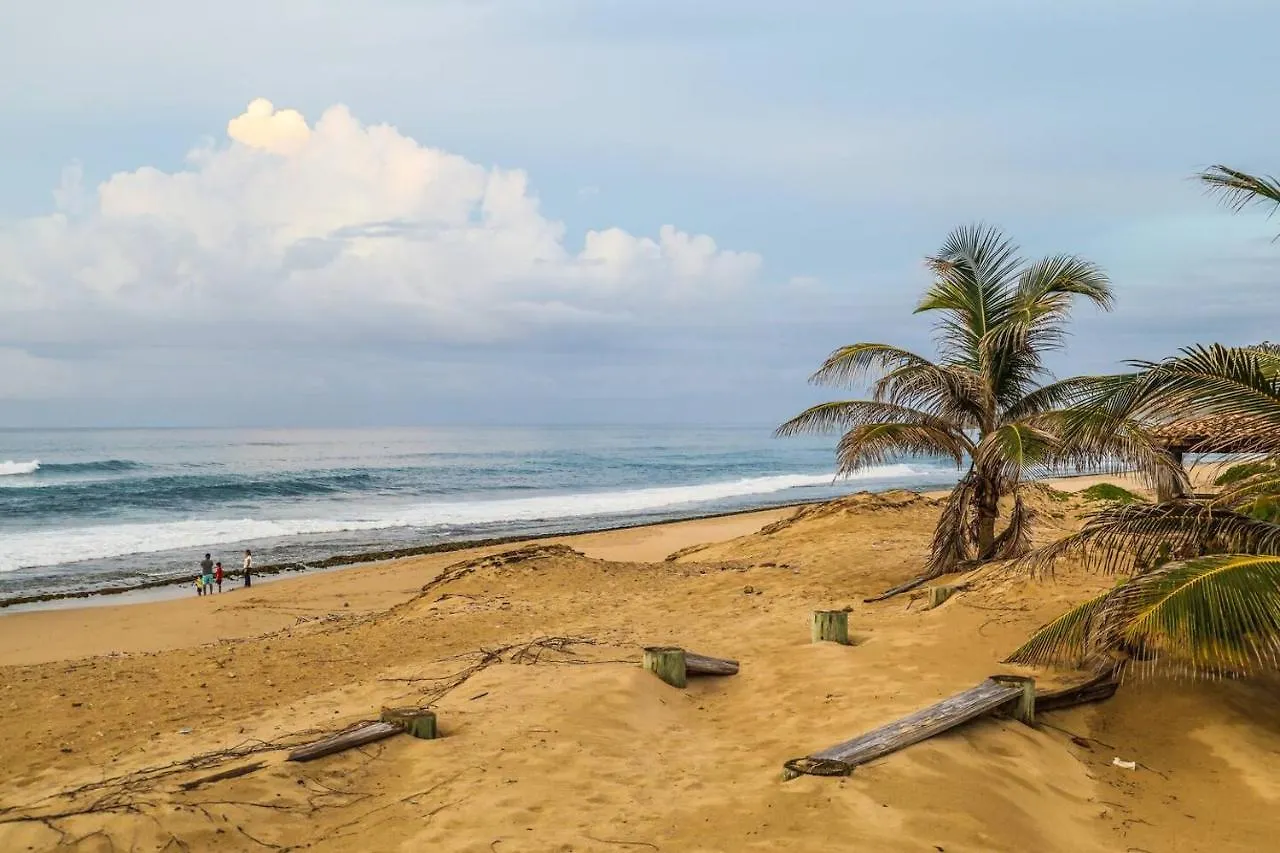 Paradise Beach Home @Jobos Beach Isabela Appartamento