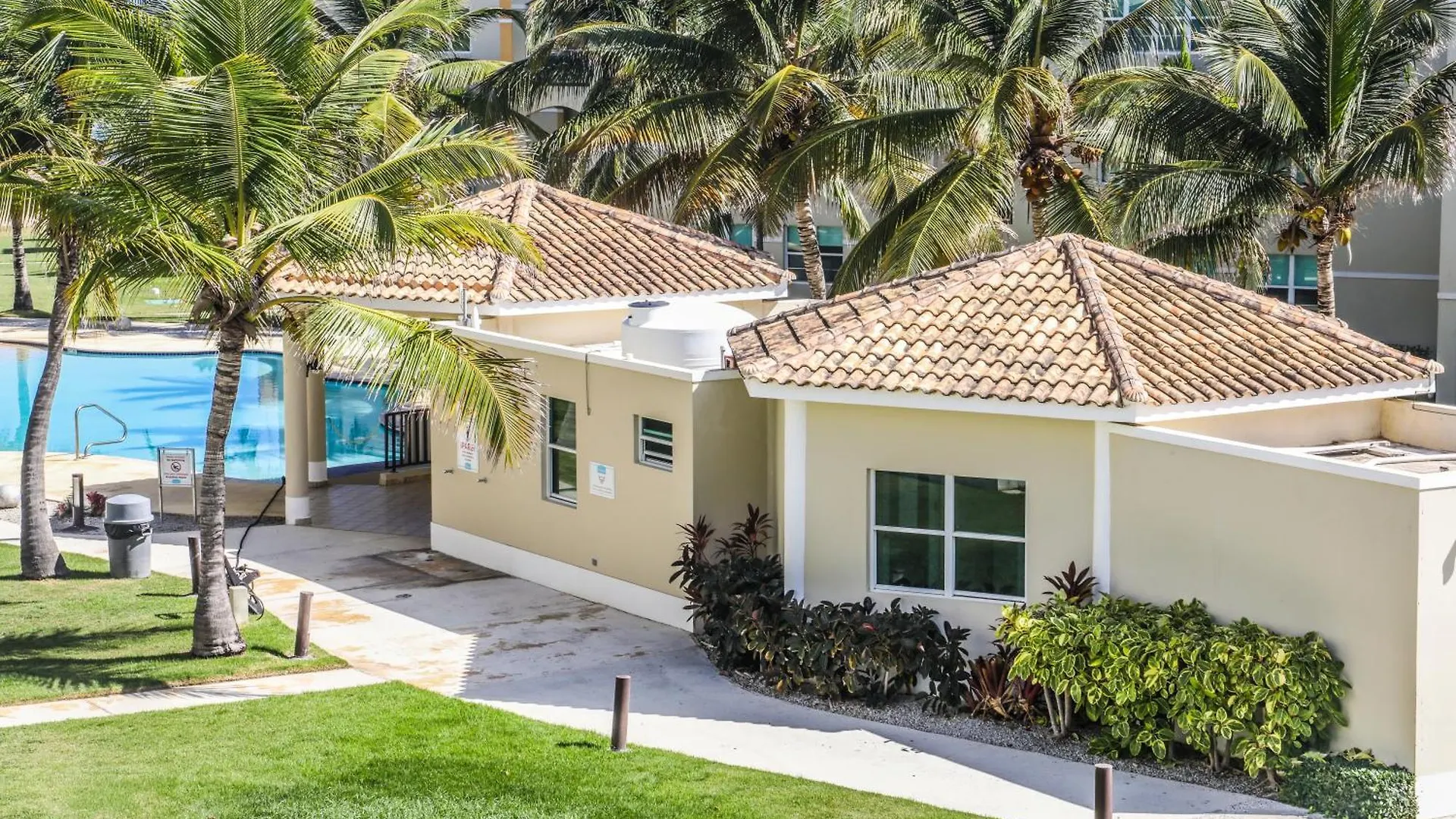 Paradise Beach Home @Jobos Beach Isabela 0*,  Porto Rico